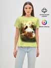 Женская базовая футболка / Лиса на траве