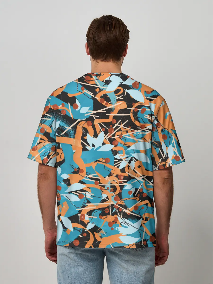 Мужская футболка оверсайз / Яркие линии