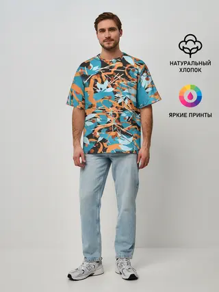 Мужская футболка оверсайз / Яркие линии