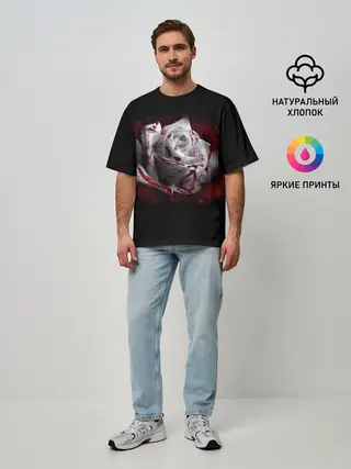 Мужская футболка оверсайз / Кровавая роза