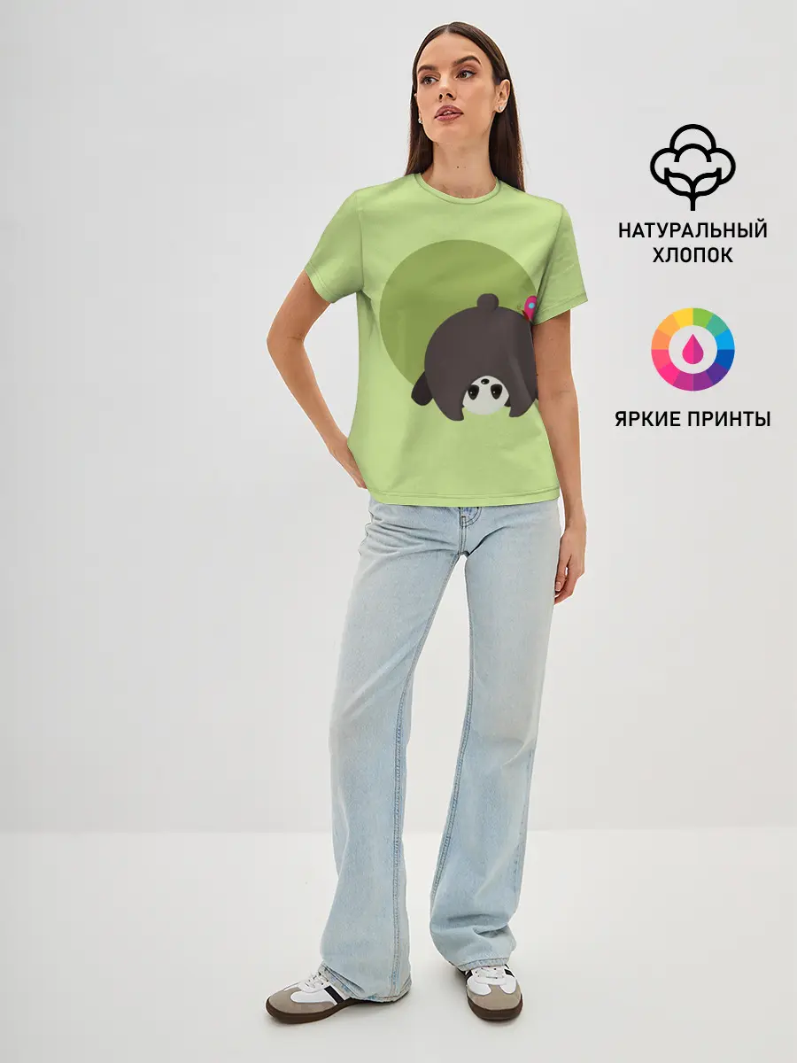Женская базовая футболка / Прикольная панда с бабочкой