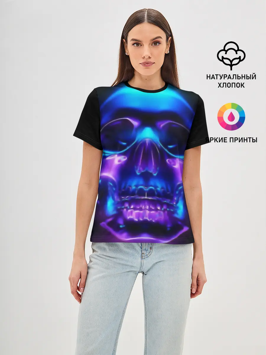 Женская базовая футболка / Череп