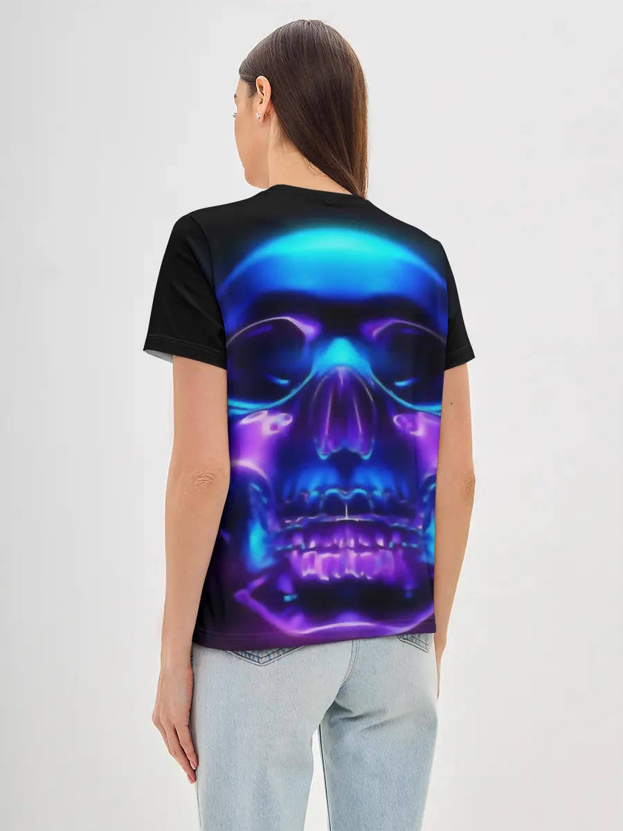 Женская базовая футболка / Череп