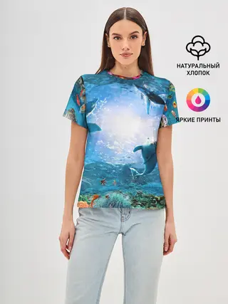 Женская базовая футболка / Дельфины