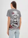 Женская базовая футболка / Девушка с черепом