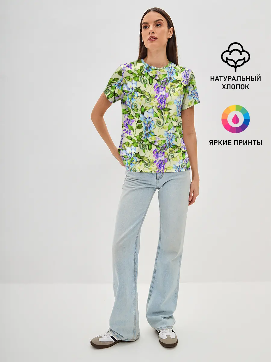 Женская базовая футболка / Глициния на бежевом фоне