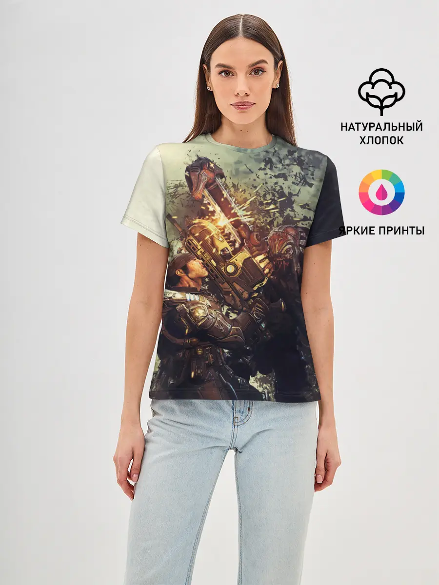 Женская базовая футболка / Маркус в деле