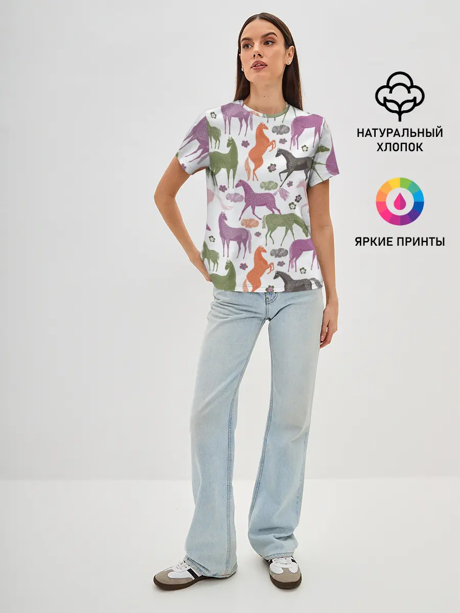 Женская базовая футболка / лошадки