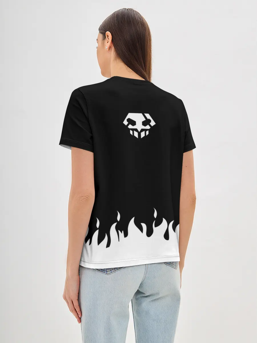 Женская базовая футболка / BLEACH