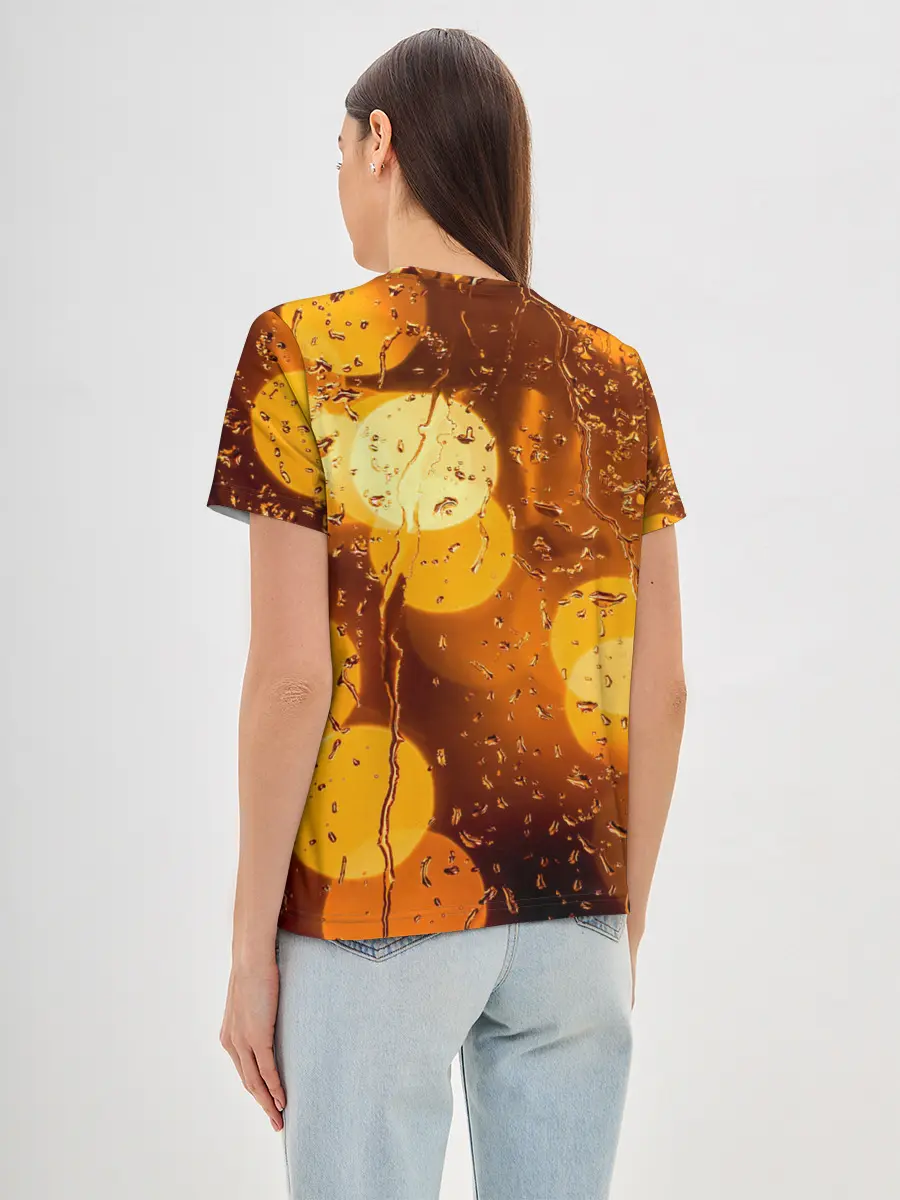 Женская базовая футболка / Дождик золотой