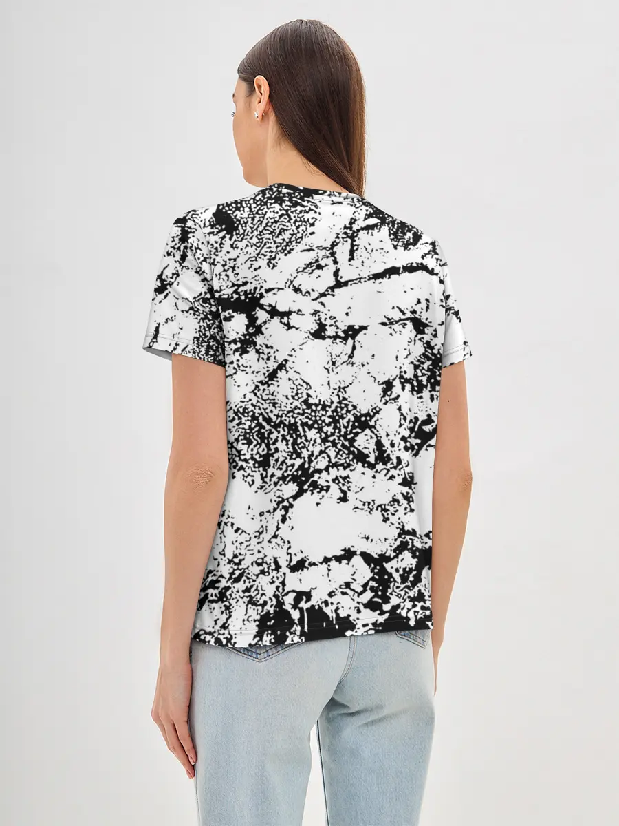 Женская базовая футболка / Эффект линогравюры