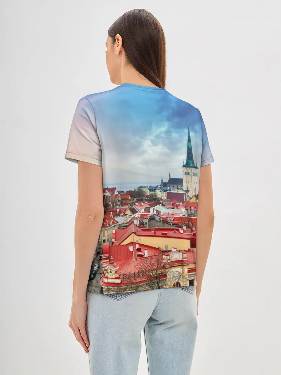 Женская базовая футболка / Таллин