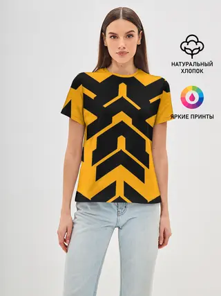 Женская базовая футболка / геометрия концепт
