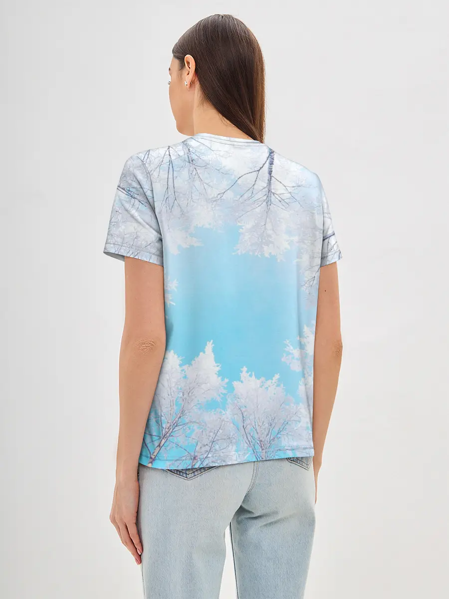 Женская базовая футболка / Волк