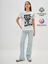 Женская базовая футболка / Keep calm and be a queen