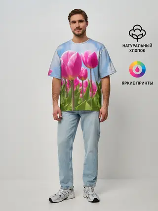 Мужская футболка оверсайз / Розовые тюльпаны