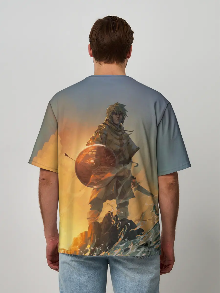 Мужская футболка оверсайз / Винланд стоит на скале сага