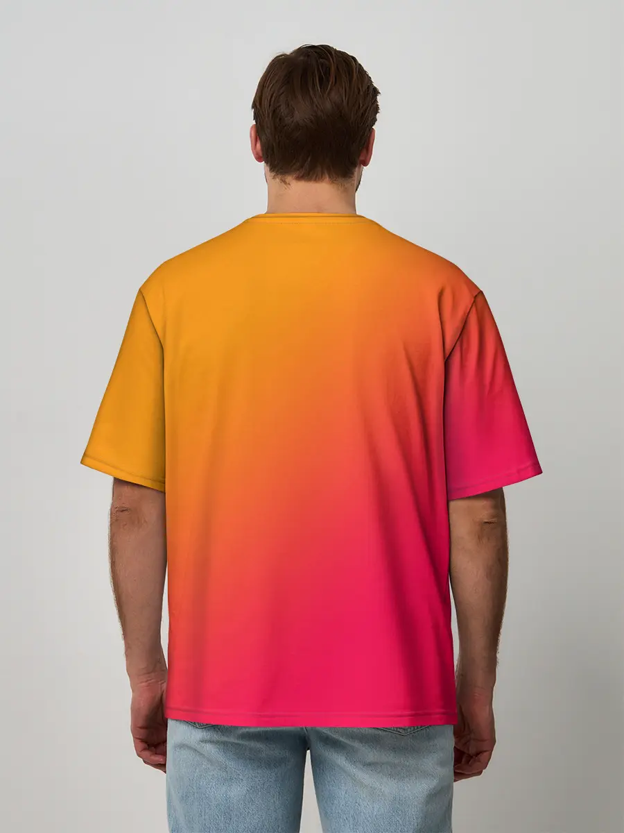 Мужская футболка оверсайз / ГРАДИЕНТ И НИЧЕГО ЛИШНЕГО