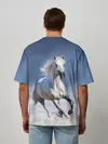 Мужская футболка оверсайз / Белая лошадь