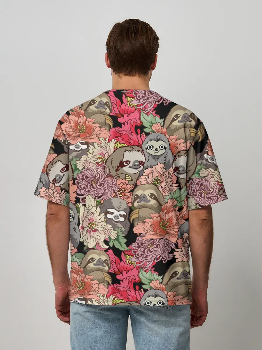 Мужская футболка оверсайз / Ленивец & Цветочки