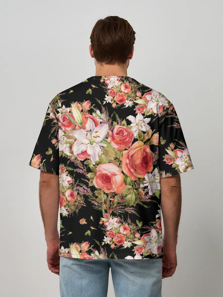 Мужская футболка оверсайз / Лилии и розы