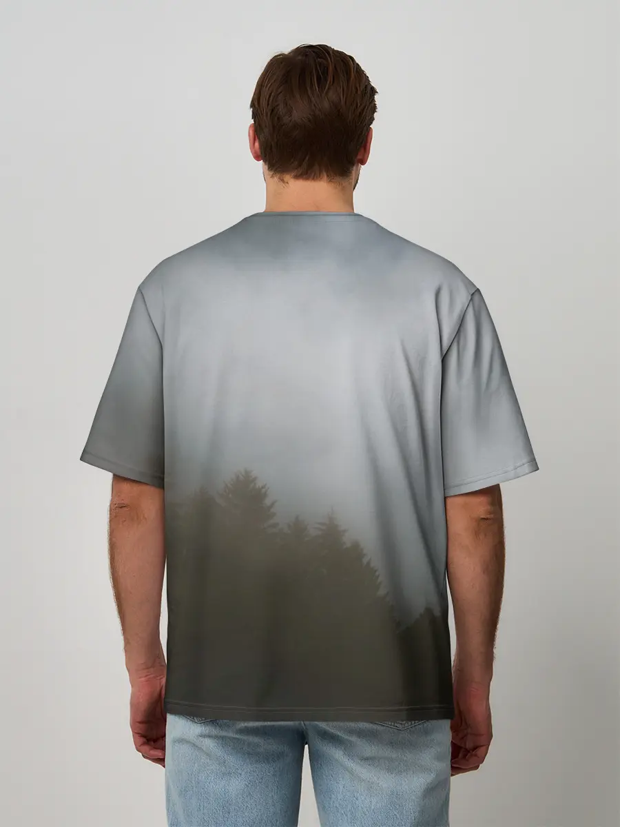 Мужская футболка оверсайз / Орёл над лесом