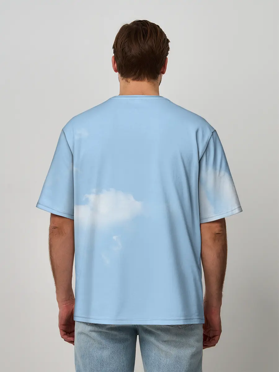 Мужская футболка оверсайз / Бо летает с сусуватари