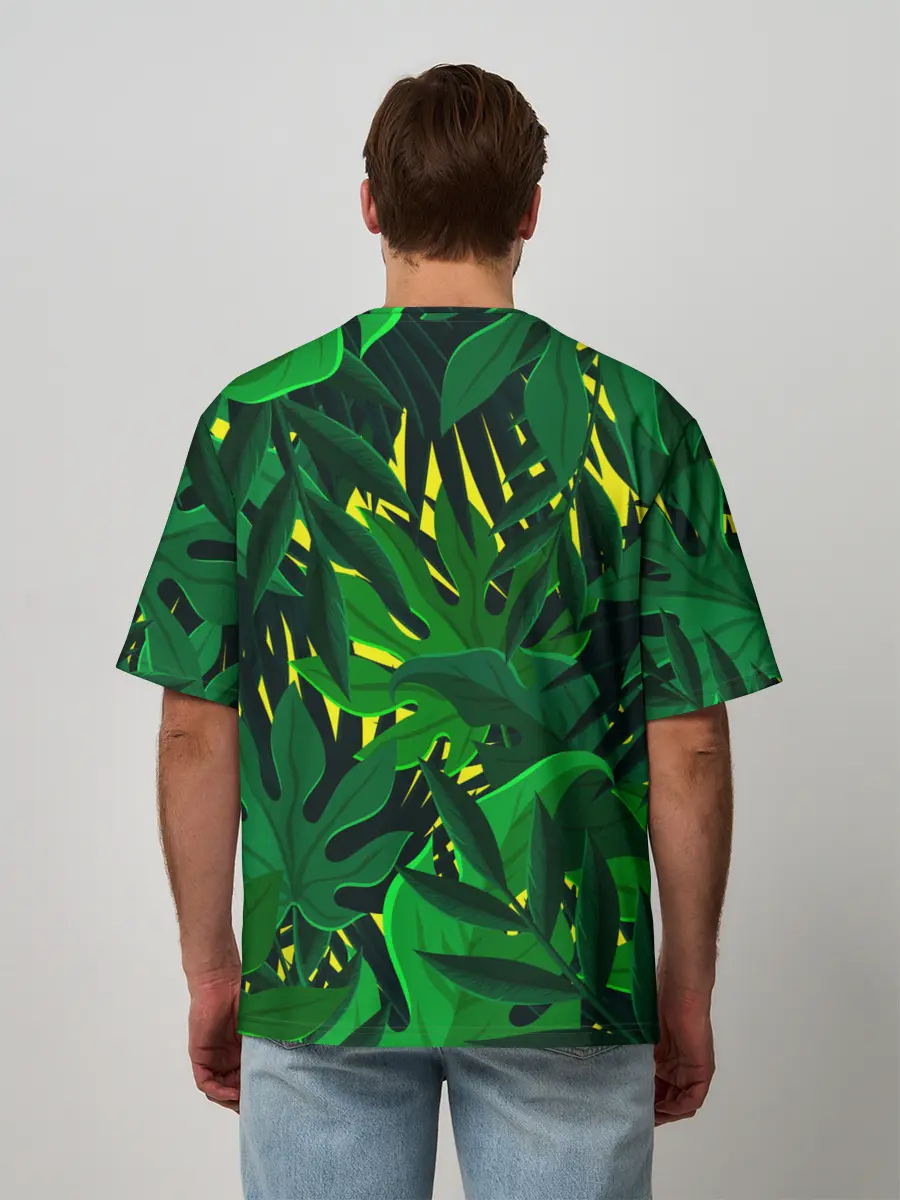 Мужская футболка оверсайз / В джунглях