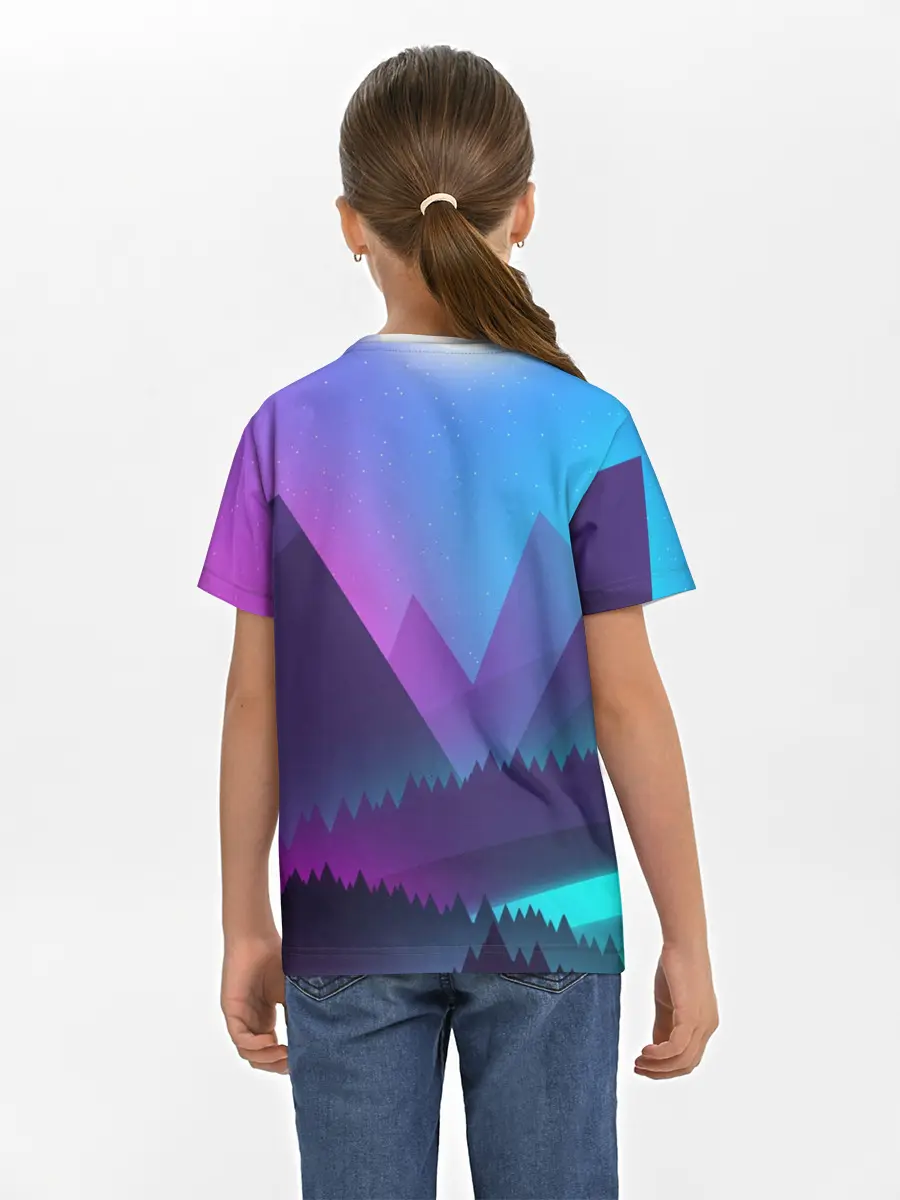 Детская базовая футболка / NEON FOREST