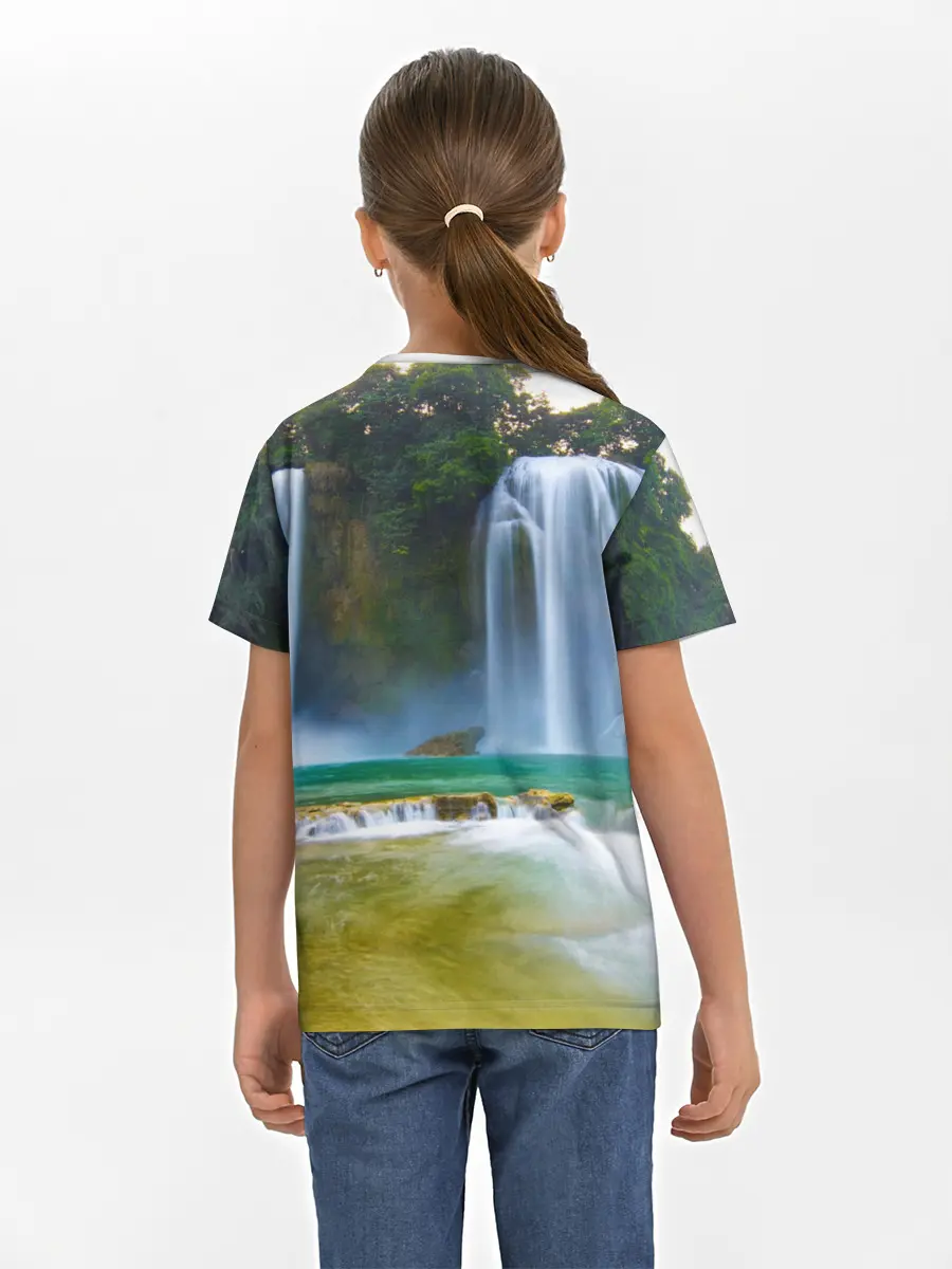 Детская базовая футболка / водопад