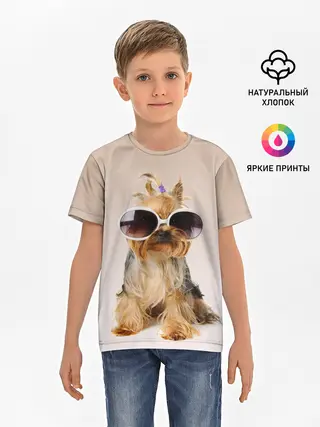 Детская базовая футболка / собака в очках