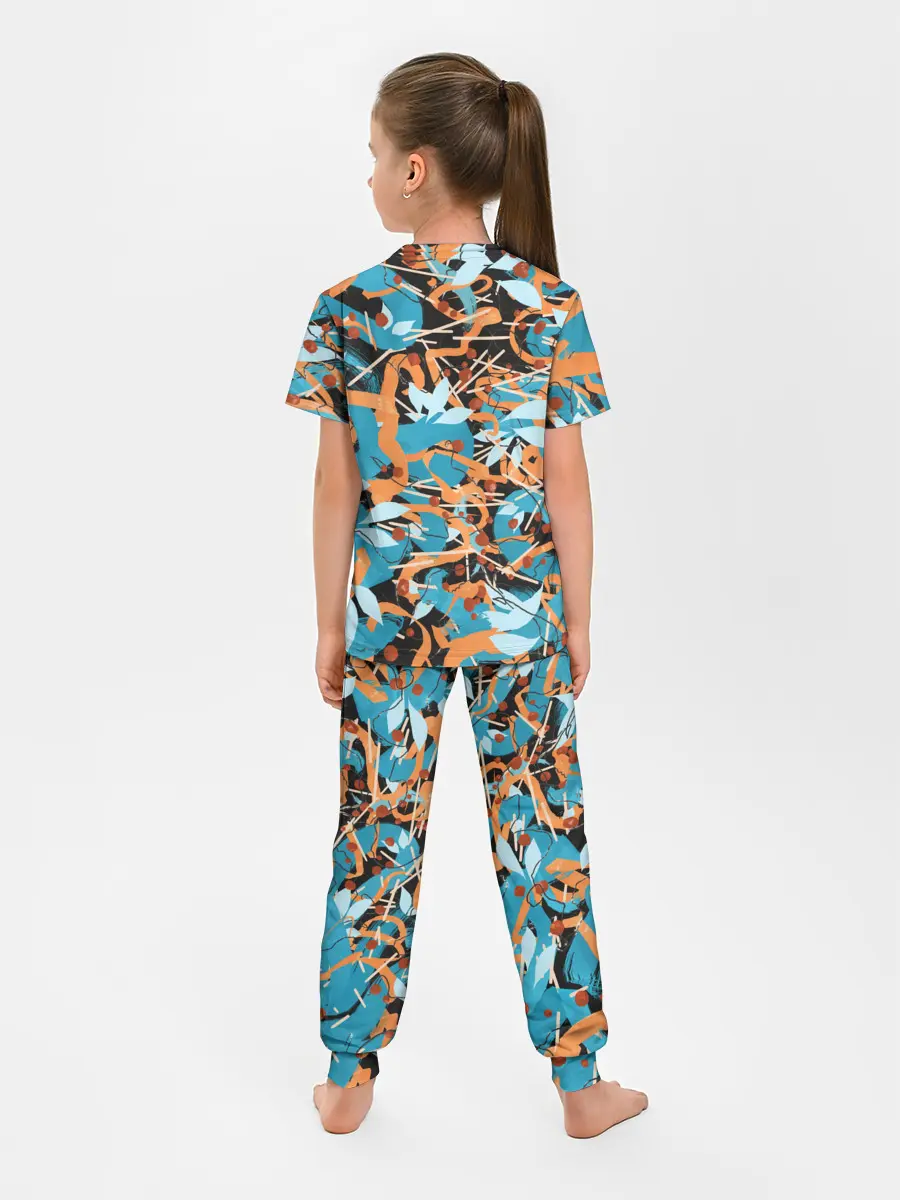 Детская пижама с брюками / Яркие линии