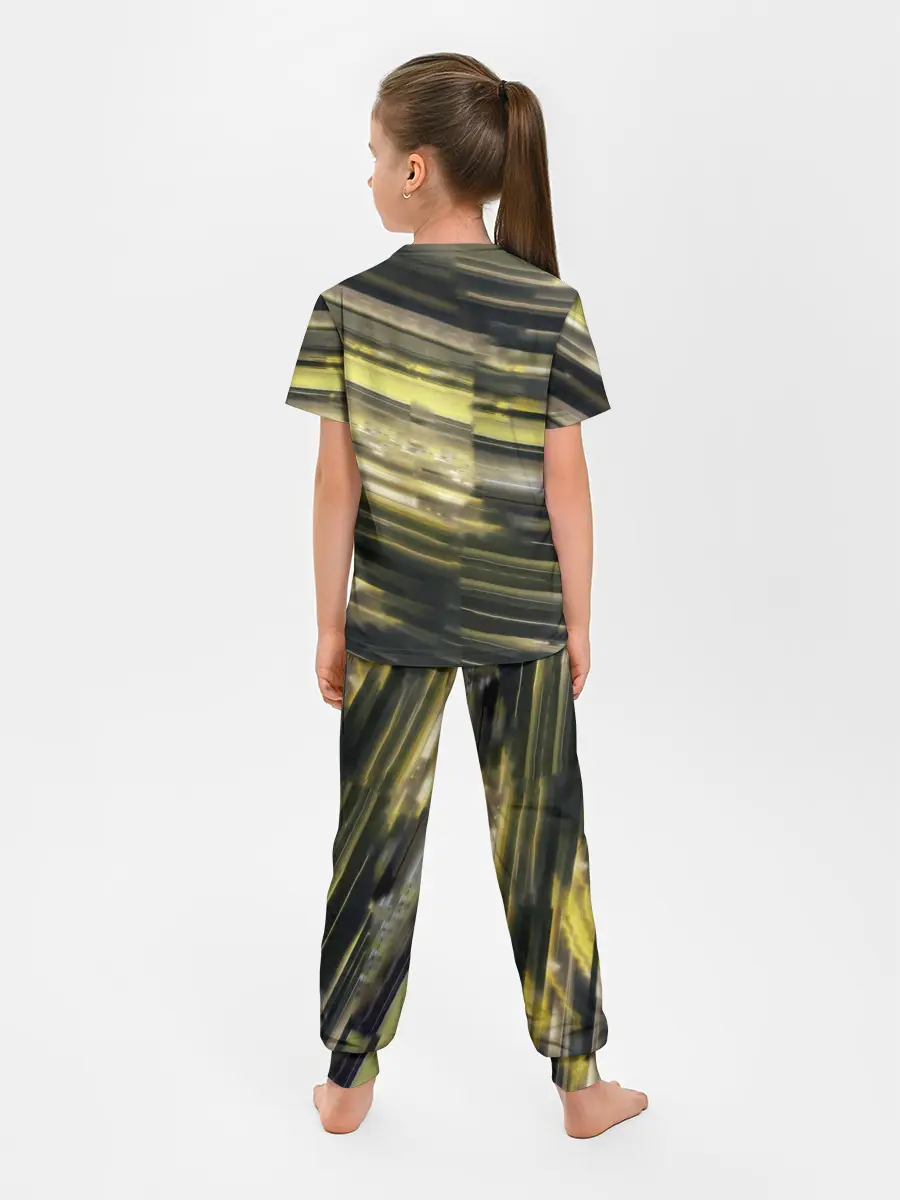 Детская пижама с брюками / ЕВГЕНИЙ МАЛКИН