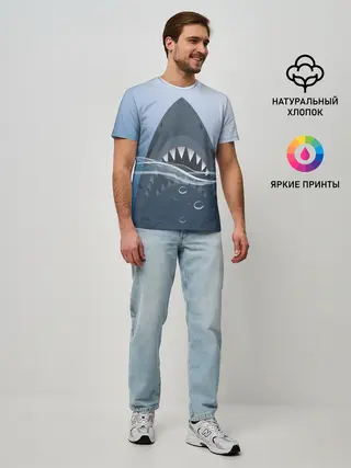 Мужская базовая футболка / Акула под водой