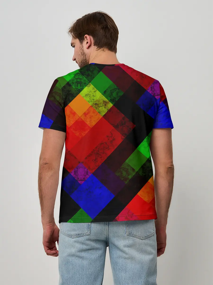 Мужская базовая футболка / Яркий геометрический узор