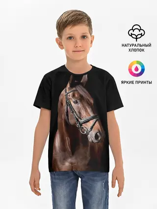 Детская базовая футболка / Гнедая лошадь