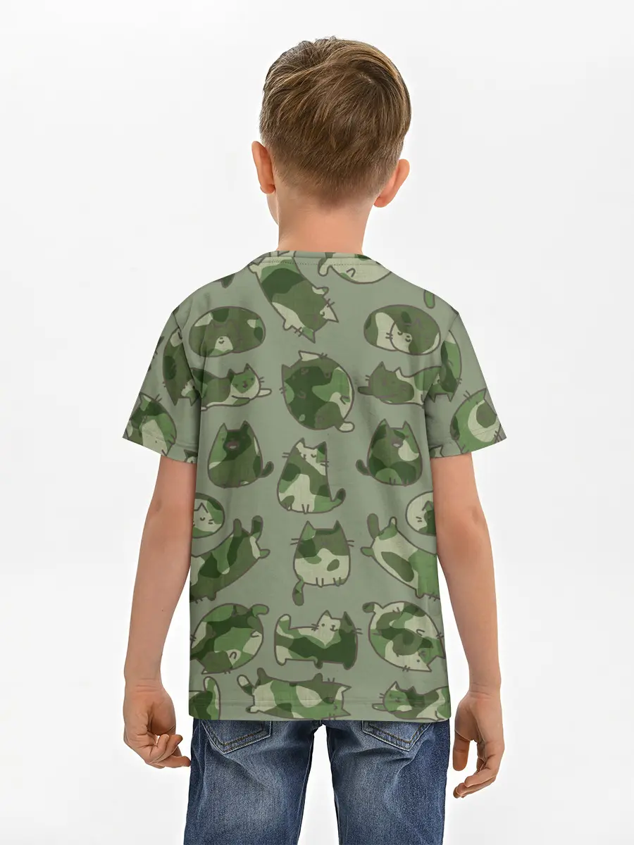 Детская базовая футболка / Камуфляж с котиками