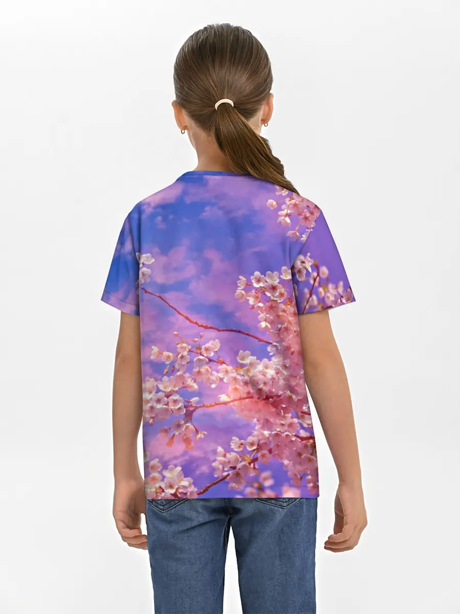 Детская базовая футболка / Сакура