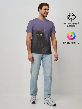 Мужская базовая футболка / черный кот на фиолетовом