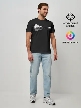 Мужская базовая футболка / Natural Guitar. Reflection
