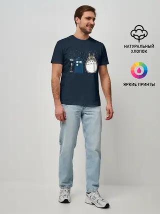 Мужская базовая футболка / Тоторо и Тардис