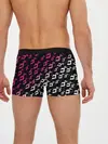 Мужские трусы боксеры / Розовобелый паттерн джоджо