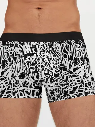 Мужские трусы боксеры / Graffiti white on black