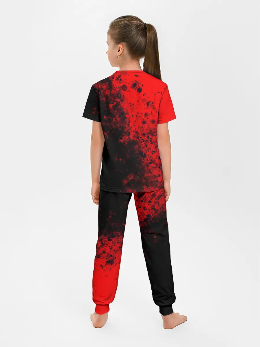 Детская пижама с брюками / Пятна Крови