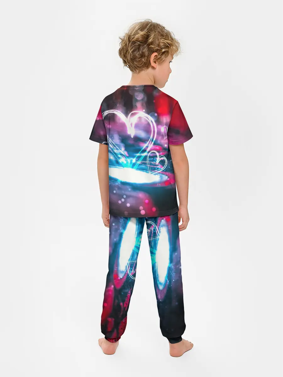 Детская пижама с брюками / Неоновое сердце