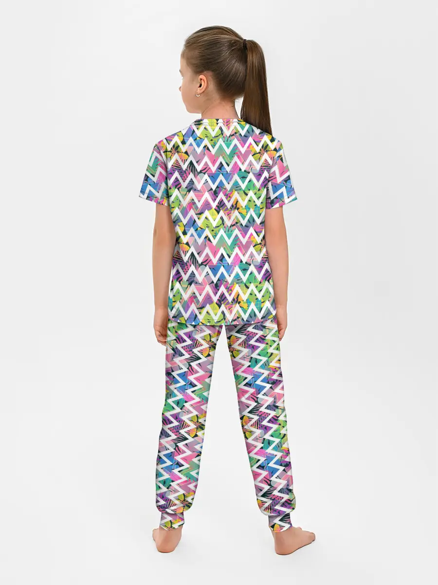 Детская пижама с брюками / Кривая линия и цветы