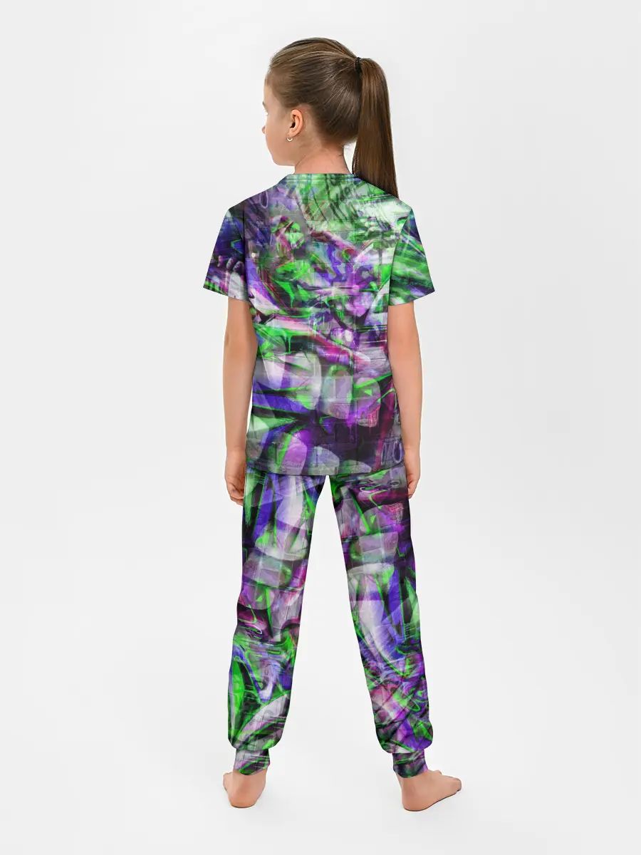 Детская пижама с брюками / Граффити на стене