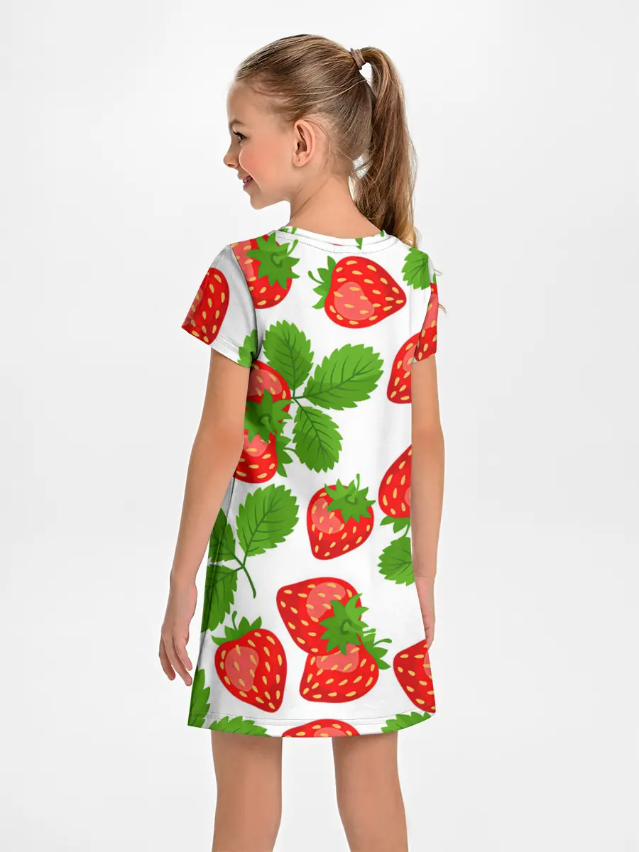 Детское платье / Клубника