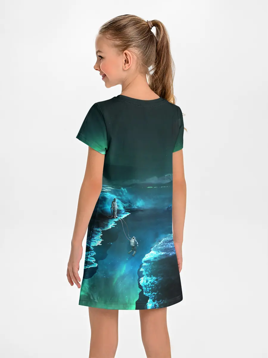 Детское платье / ВЫЖИВШИЙ