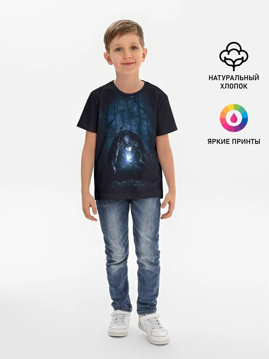 Детская базовая футболка / Странник в лесу